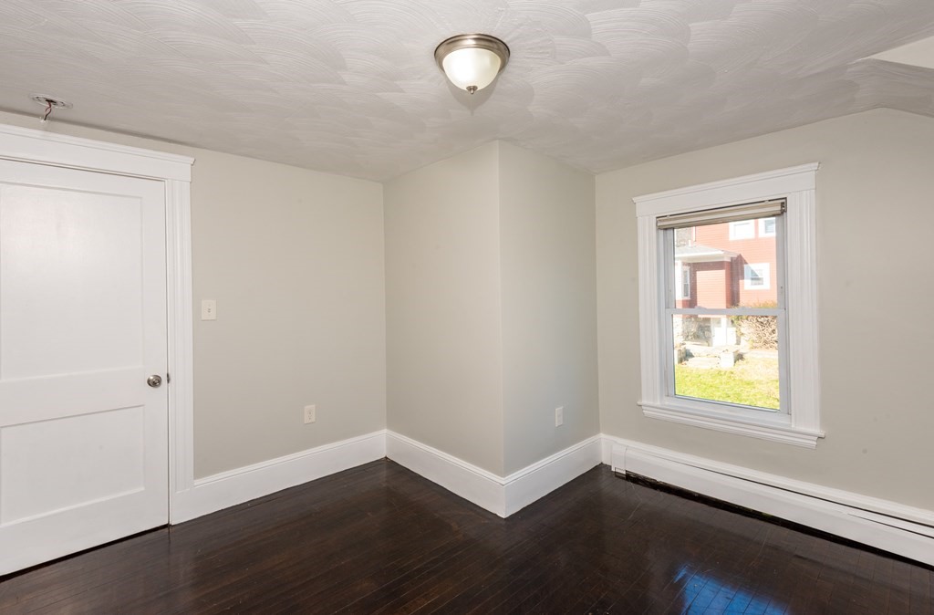54 Observatory Ave Property Photo 28