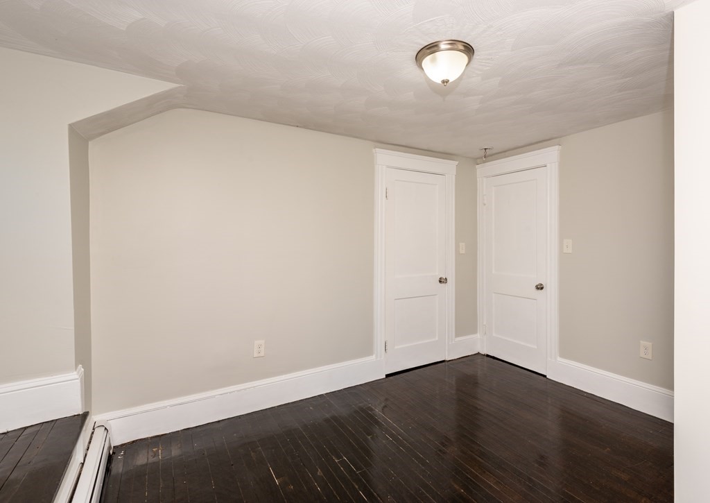 54 Observatory Ave Property Photo 29