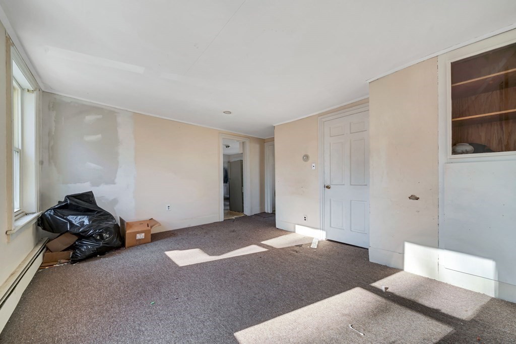 40 Bedford St Property Photo 9