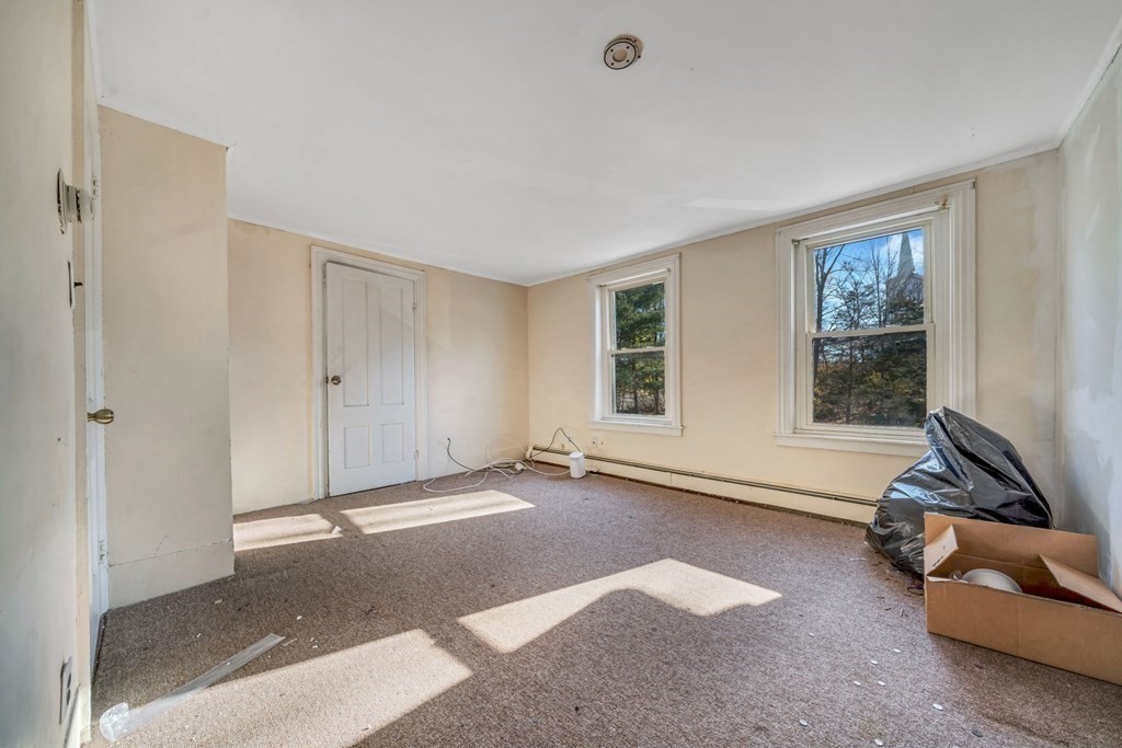 40 Bedford St Property Photo 12