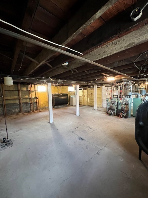 17 Jewel Ave Property Photo 18