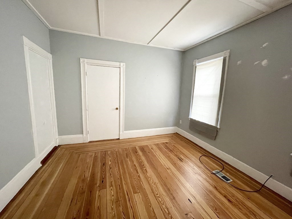 10 Wave Ave # 1 Property Photo 4