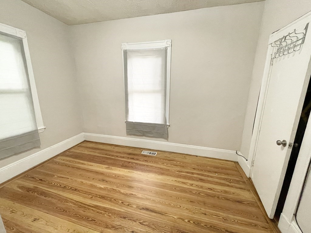 10 Wave Ave # 1 Property Photo 6