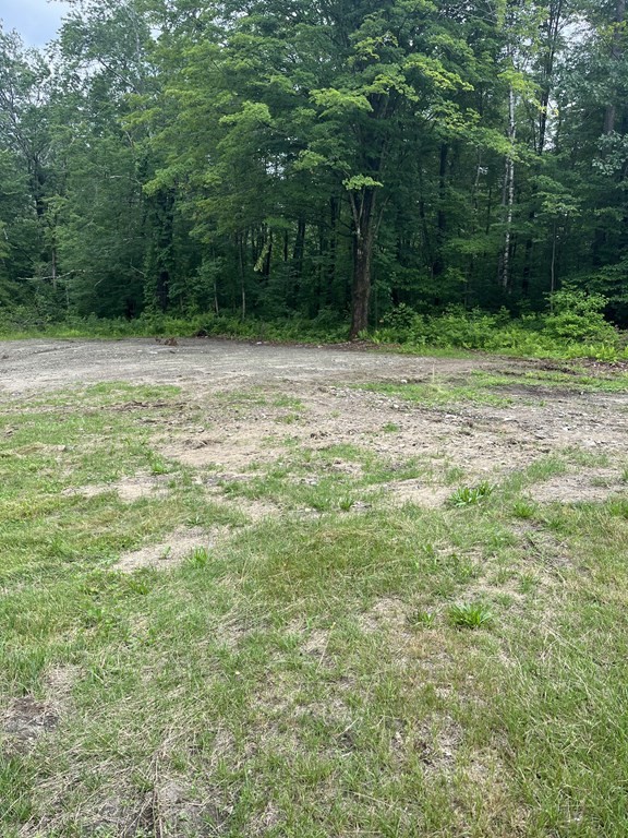 23 Robbins Rd