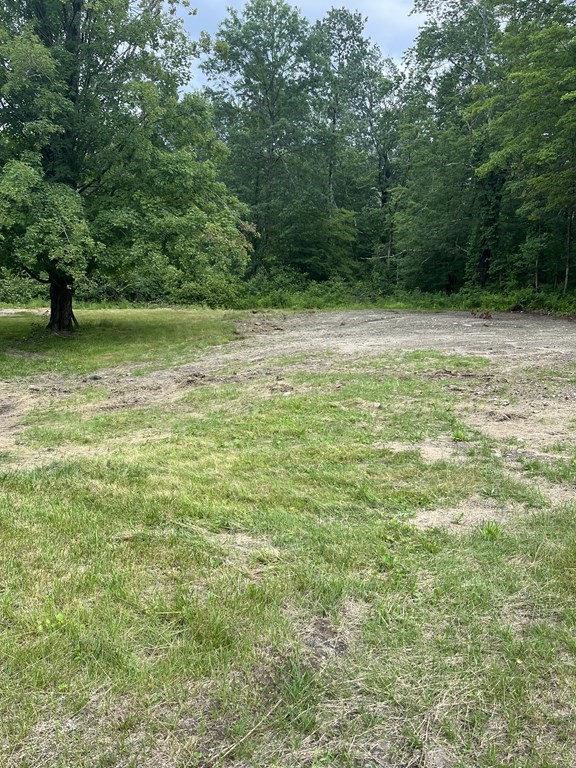 23 Robbins Rd Property Photo 3