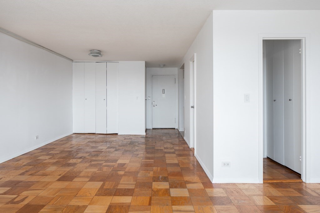 151 Tremont St # 16m Property Photo 3