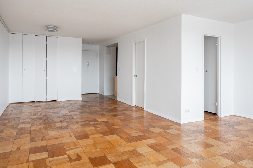 151 Tremont St # 16m Property Photo 4
