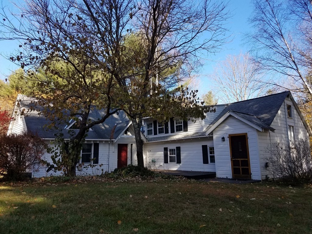 684 South Egremont Rd Property Photo 26