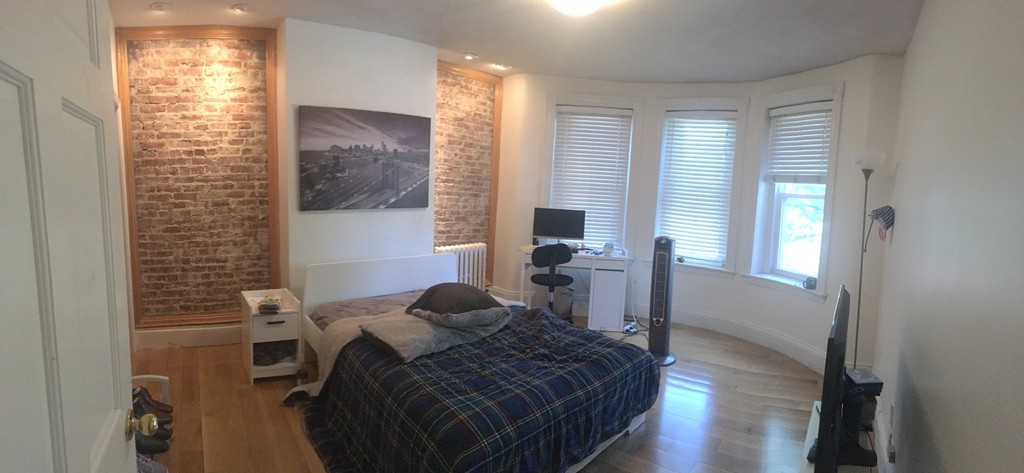 860 Huntington Ave. # 2 Property Photo 1