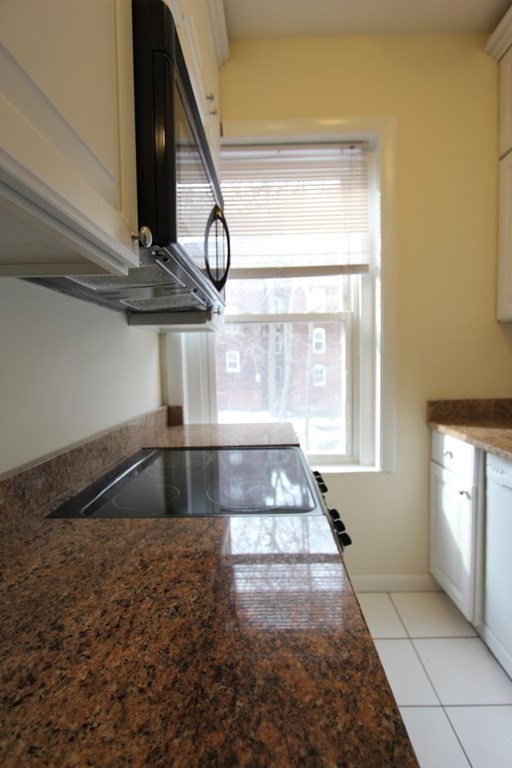 15-17 University Road # 42 Property Photo 5