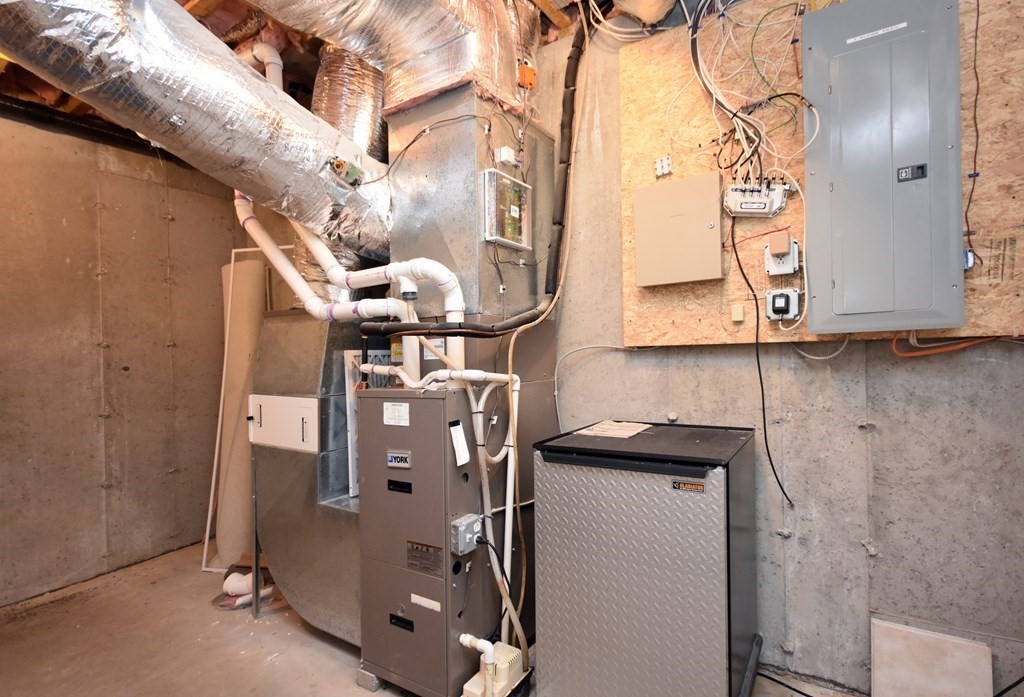 25 Alpine # A Property Photo 39