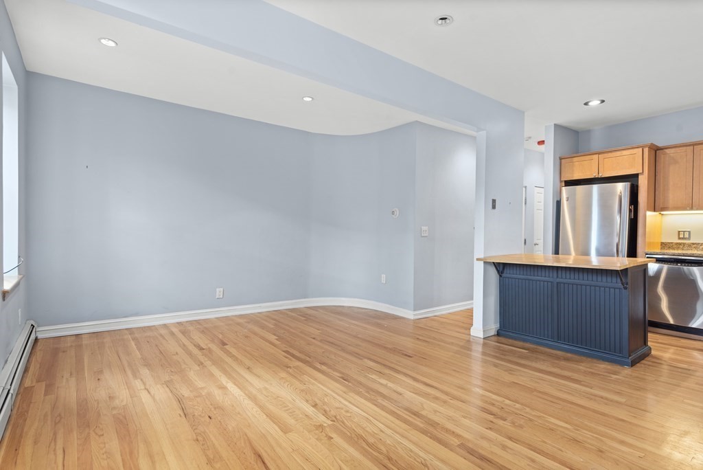 469 Shawmut # 2 Property Photo 7