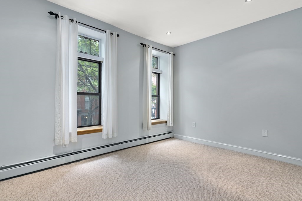 469 Shawmut # 2 Property Photo 11