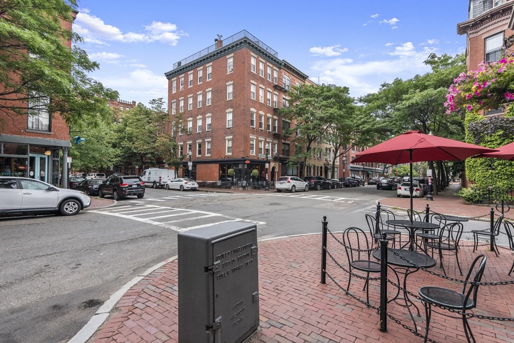 469 Shawmut # 2 Property Photo 15