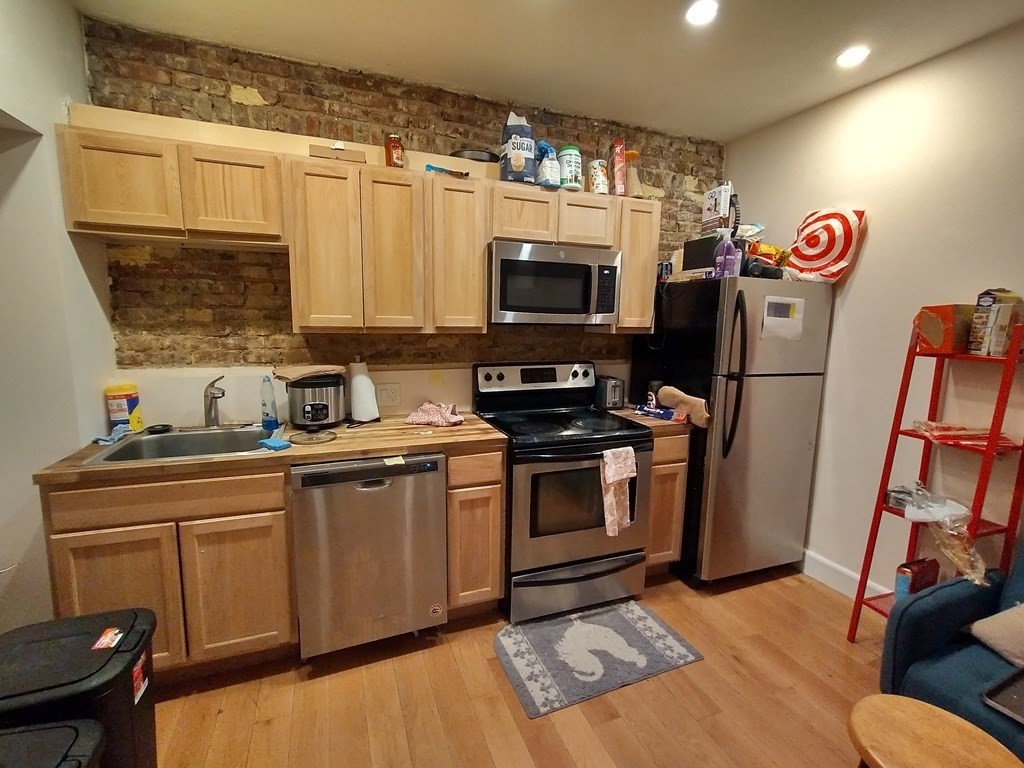 24 South Huntington Ave. # 2 Property Photo 1