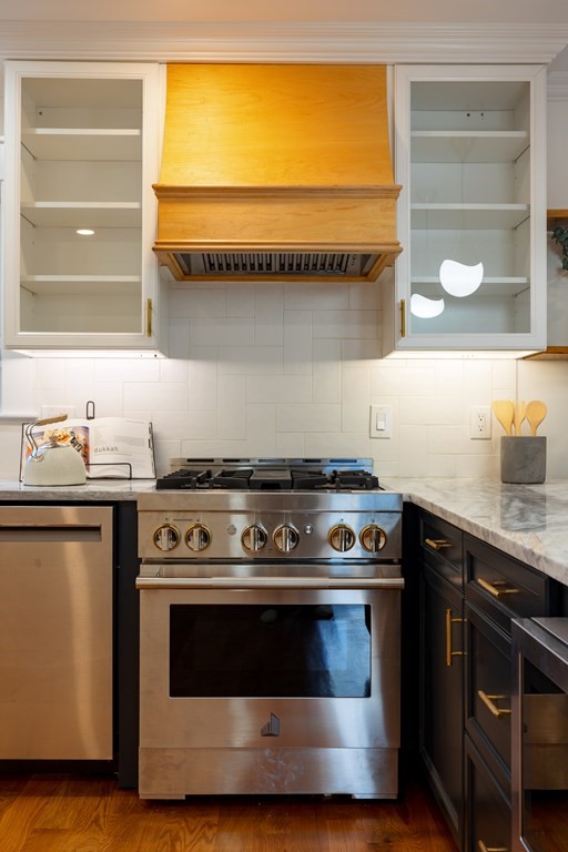 2 Morrison Ave # A Property Photo 11