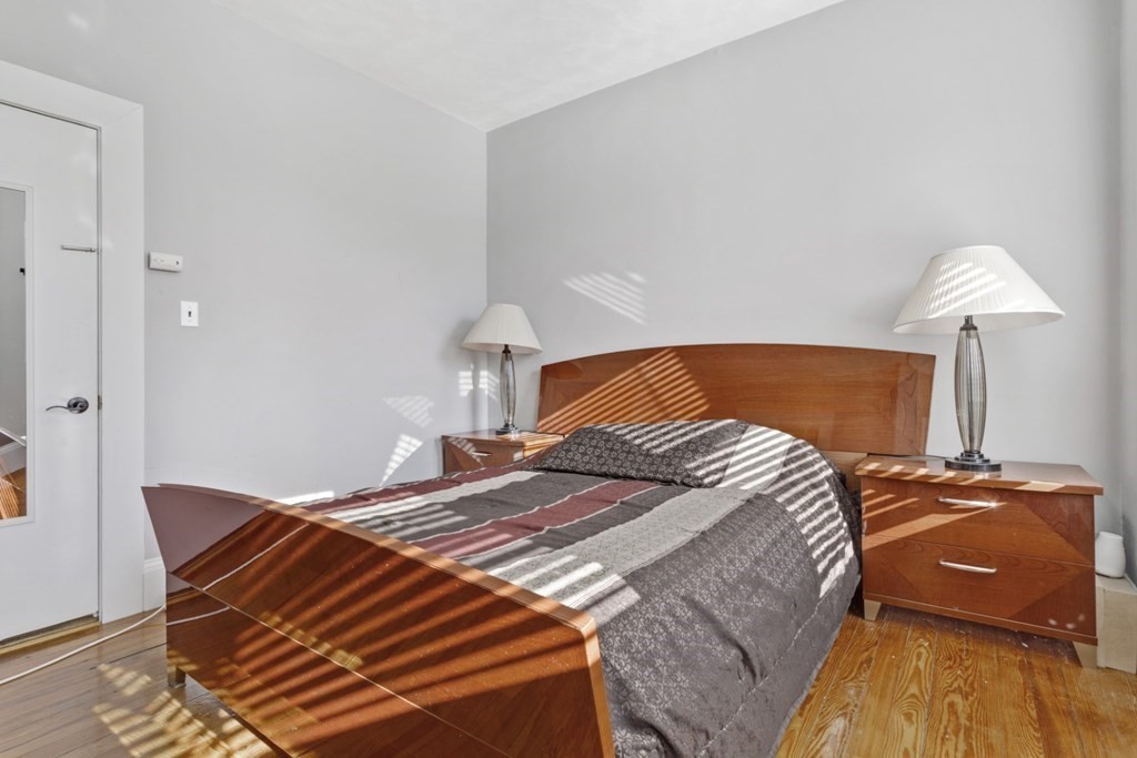 89 Dale St Property Photo 16