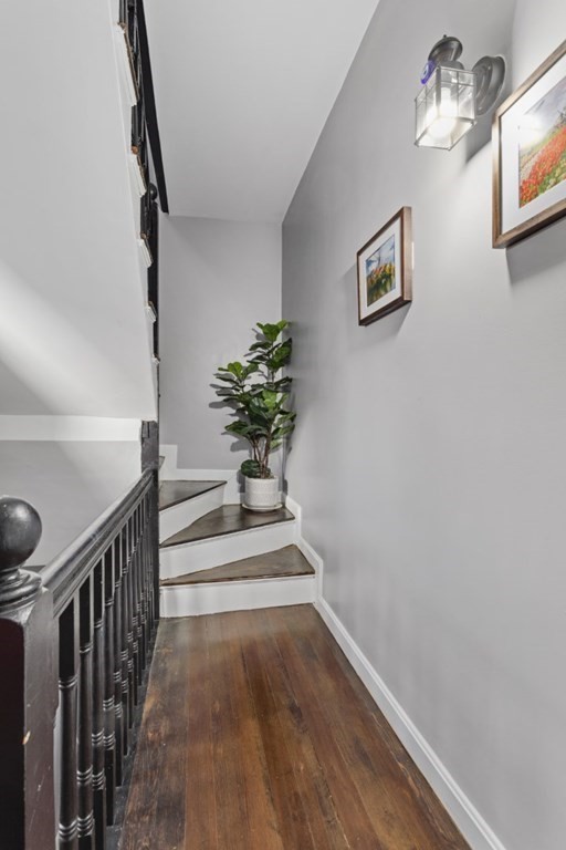 89 Dale St Property Photo 17
