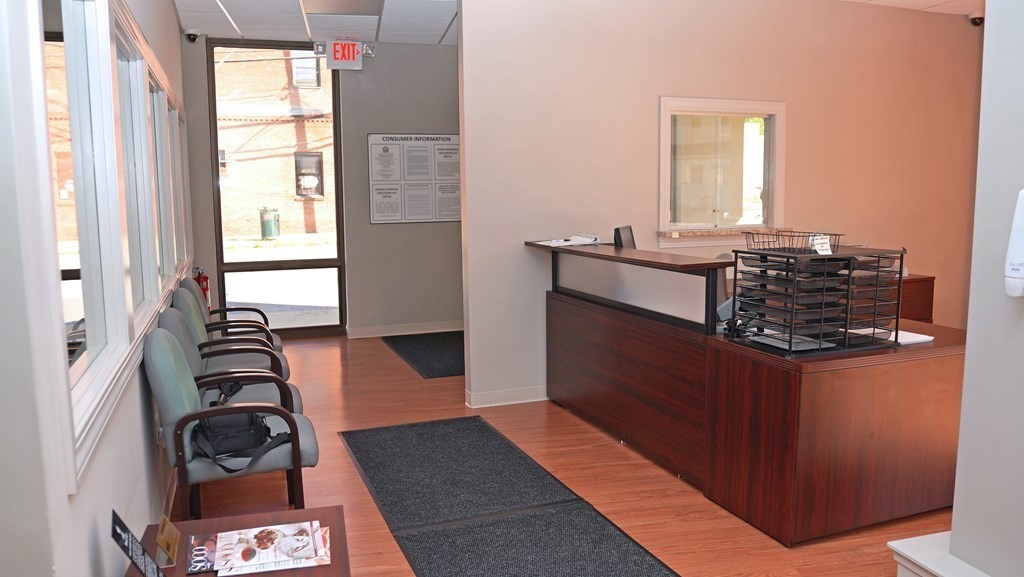 308 Bay St Property Photo 7