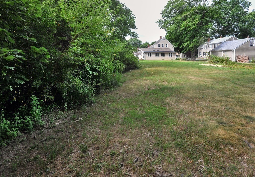 18 Rock Street Property Photo 7
