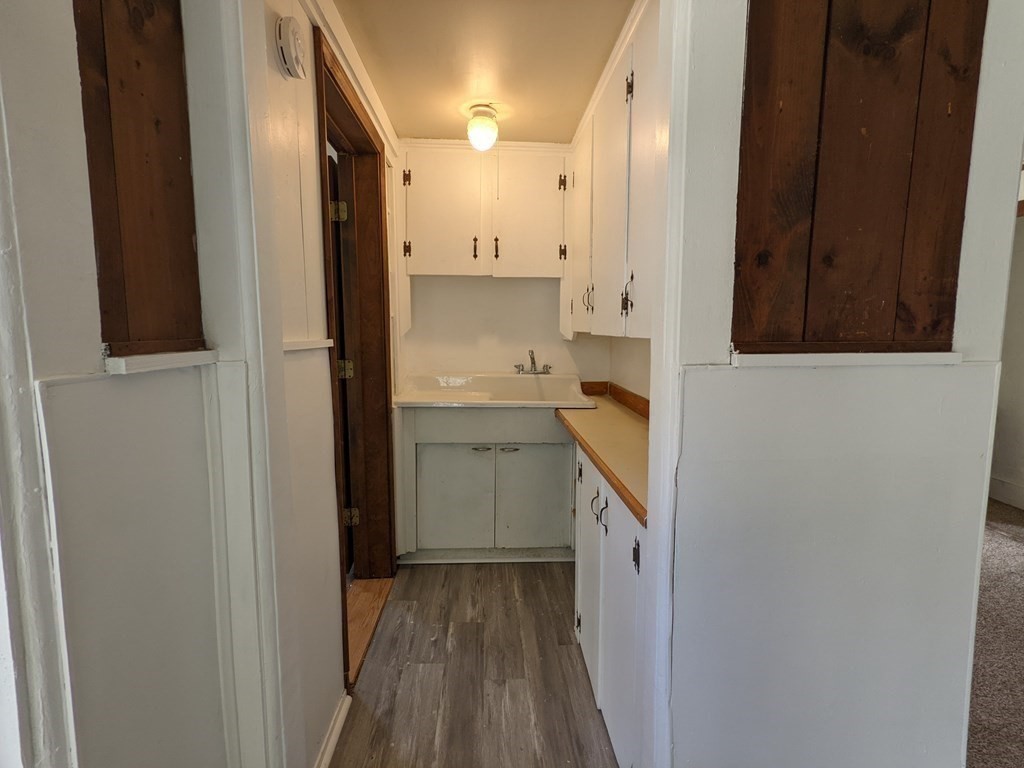 13 Fifth Ave. Property Photo 9