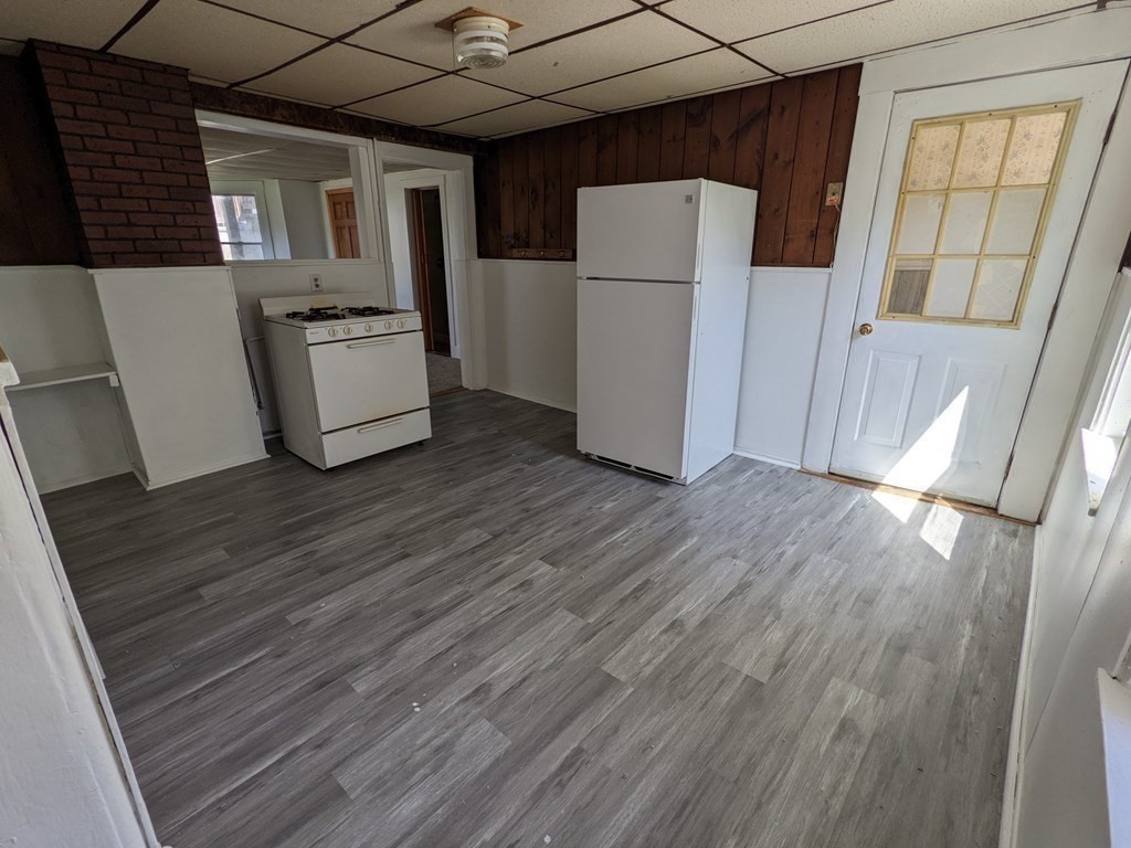 13 Fifth Ave. Property Photo 10
