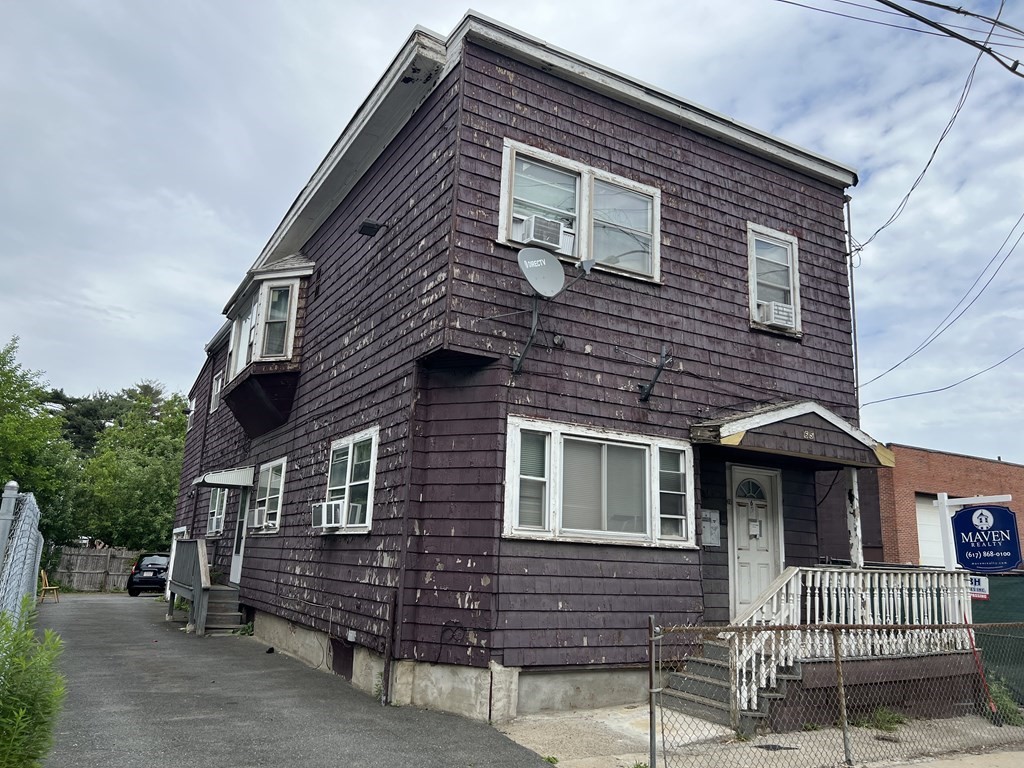 65 Sixth Property Photo 1