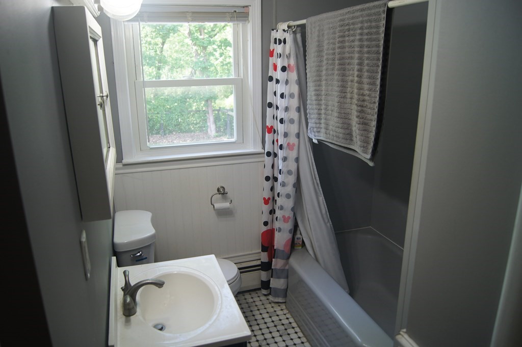 15 Paul Revere Road Property Photo 3