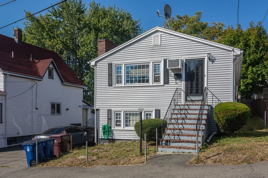 34 Jarvis St Property Photo 2