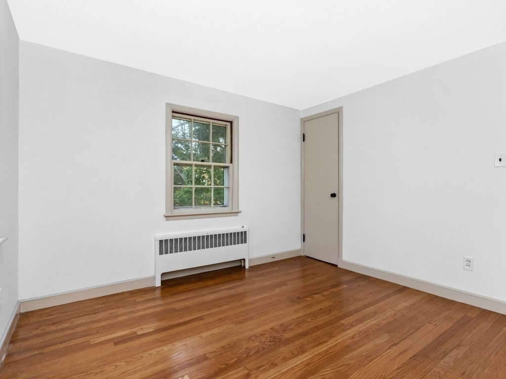 46 Century Lane Property Photo 27