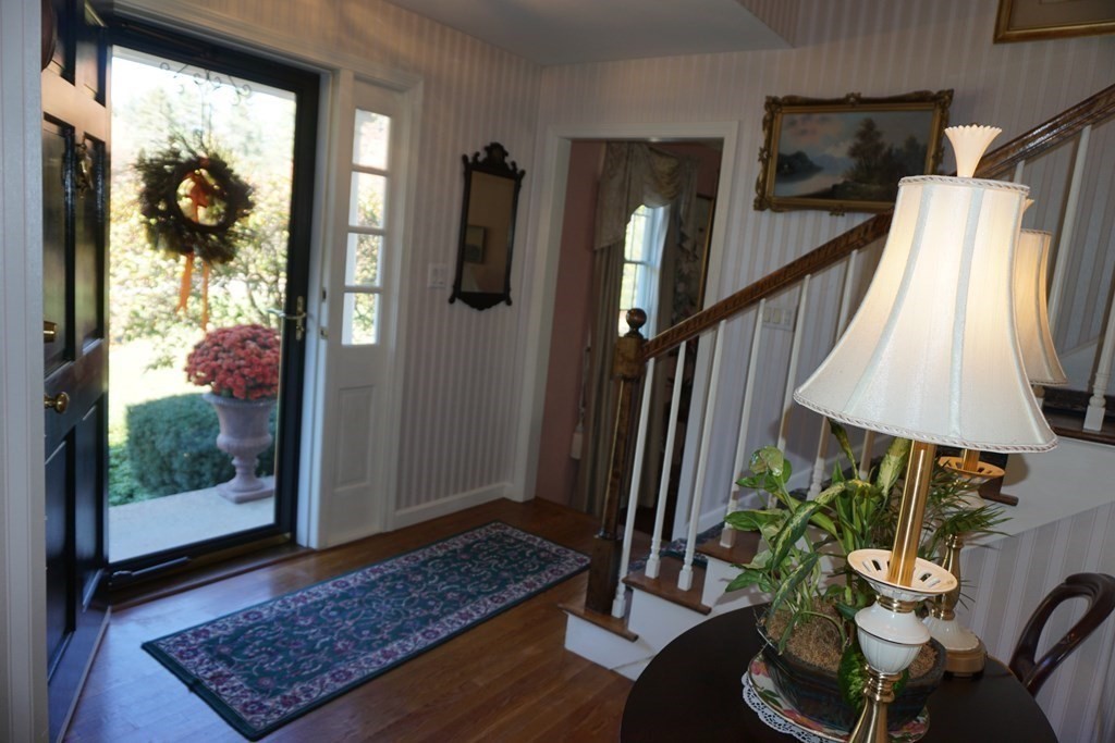6 Flint Meadow Dr Property Photo 10
