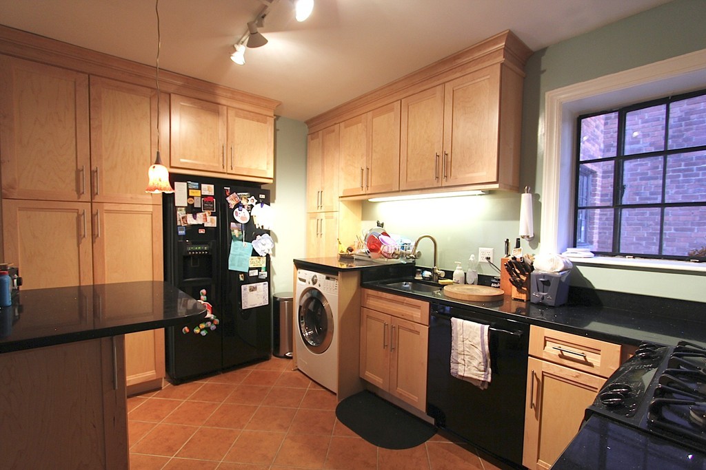 100 Sewall Avenue # 3 Property Photo 1