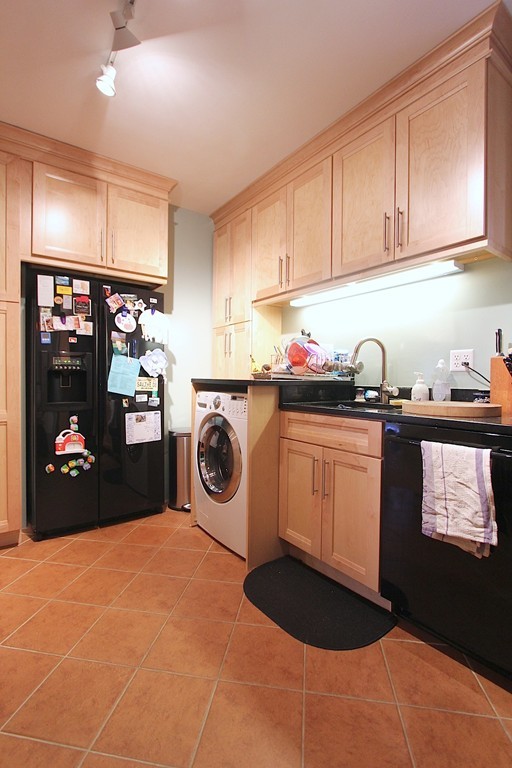 100 Sewall Avenue # 3 Property Photo 3