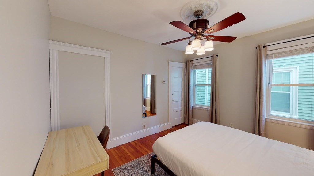 30 Roseclair # 1 Property Photo 5