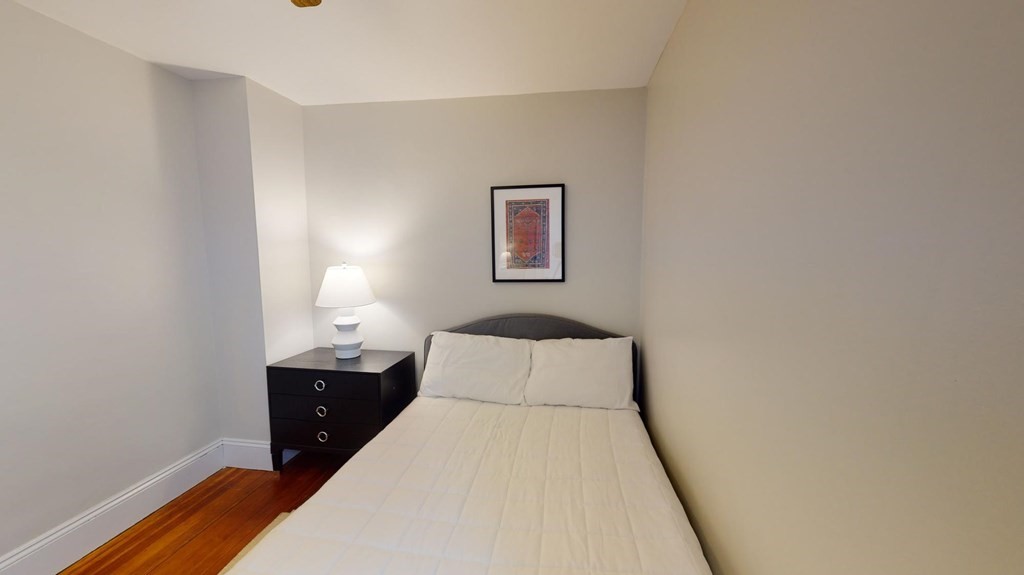 30 Roseclair # 1 Property Photo 8