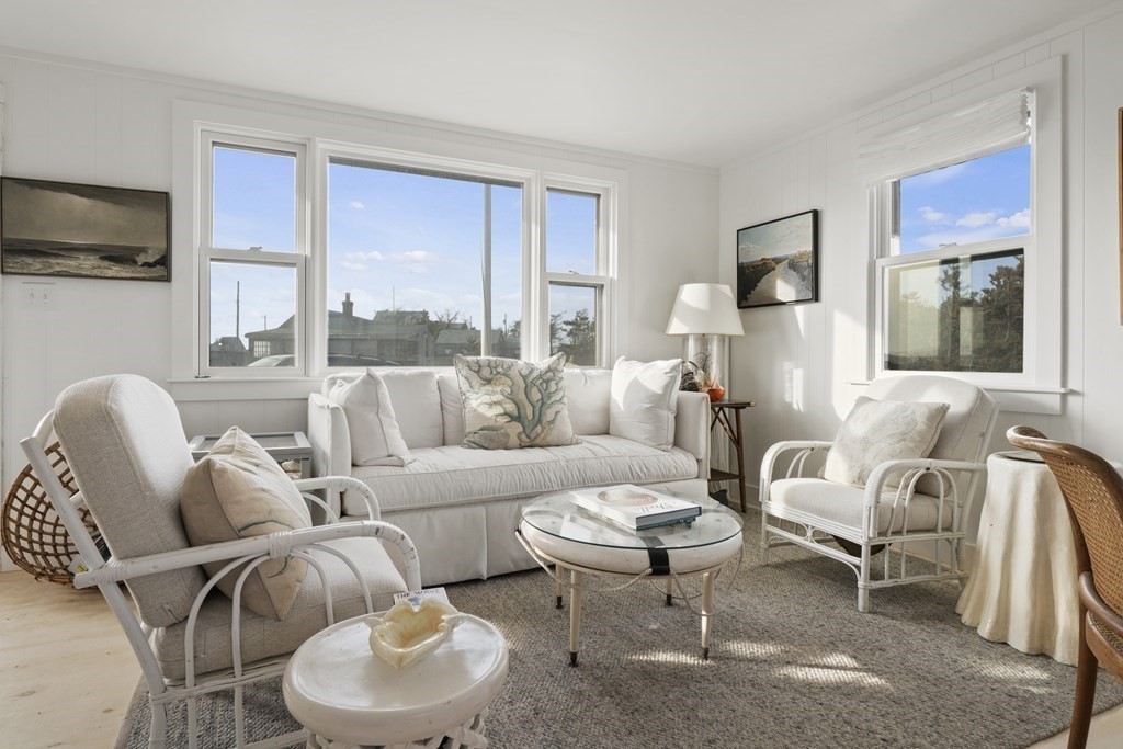 8 Maine Avenue Property Photo 4