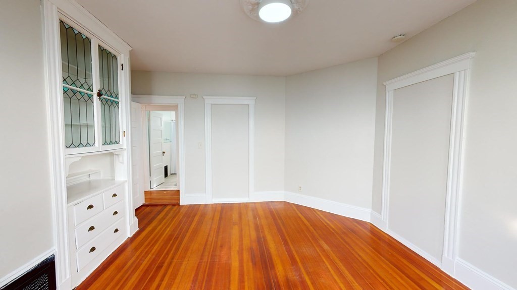 30 Roseclair # 3 Property Photo 8
