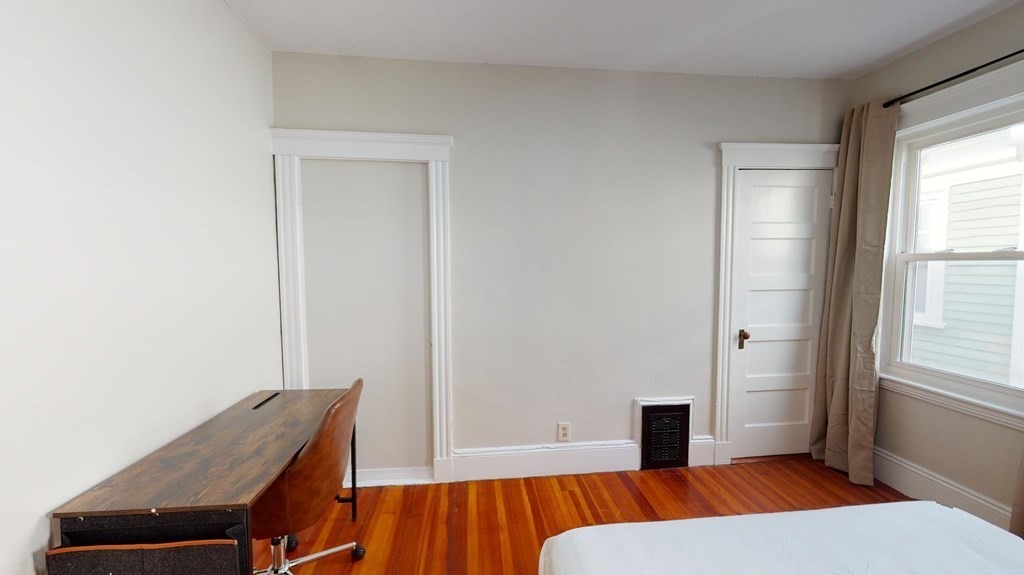 30 Roseclair # 3 Property Photo 13
