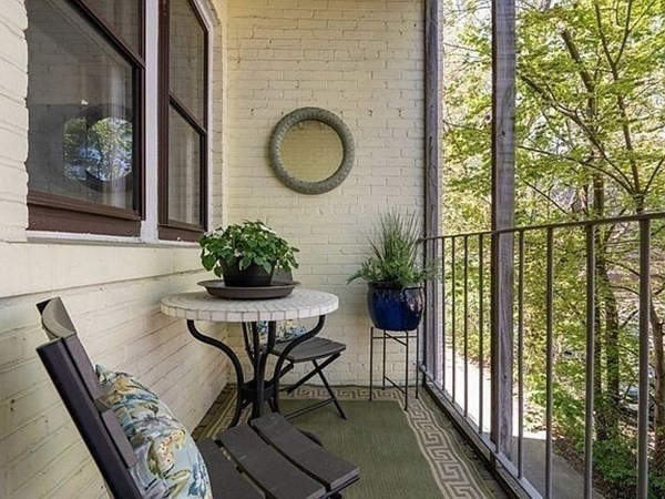415 Washington Street # 1 Property Photo 8