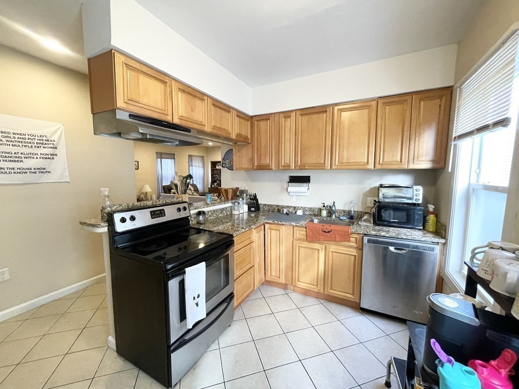 25 Sudan Steet # 2 Property Photo 1