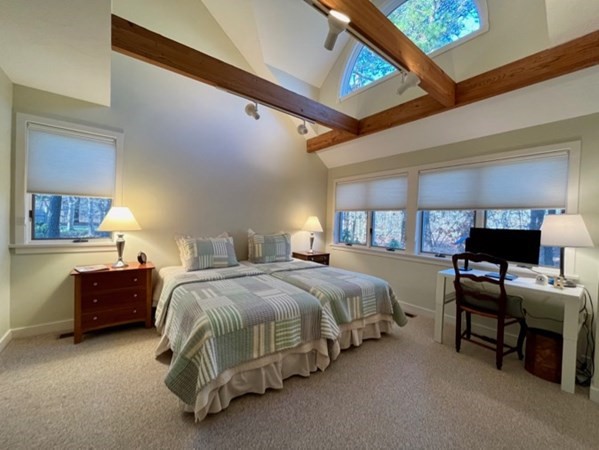 1 Meetinghouse Village Way Property Photo 5