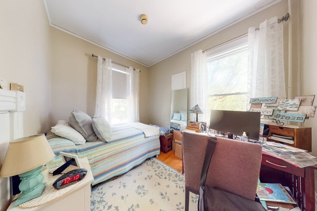 40 High St Property Photo 15