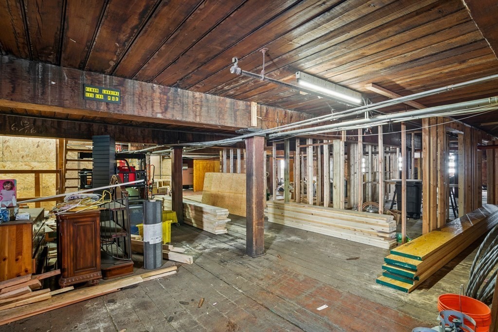 55 East St Property Photo 17