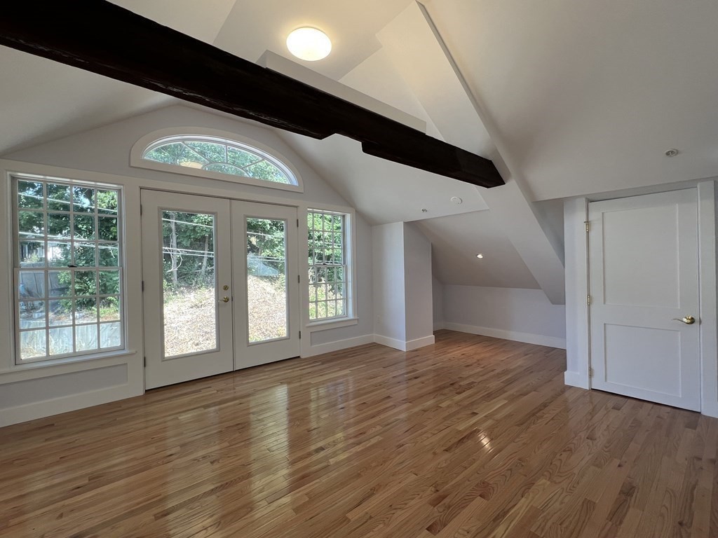 10 Deerfield Ave # 2