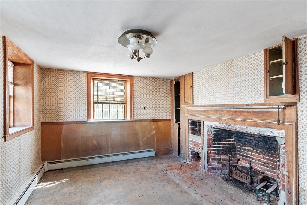 4 Townsend St Property Photo 7