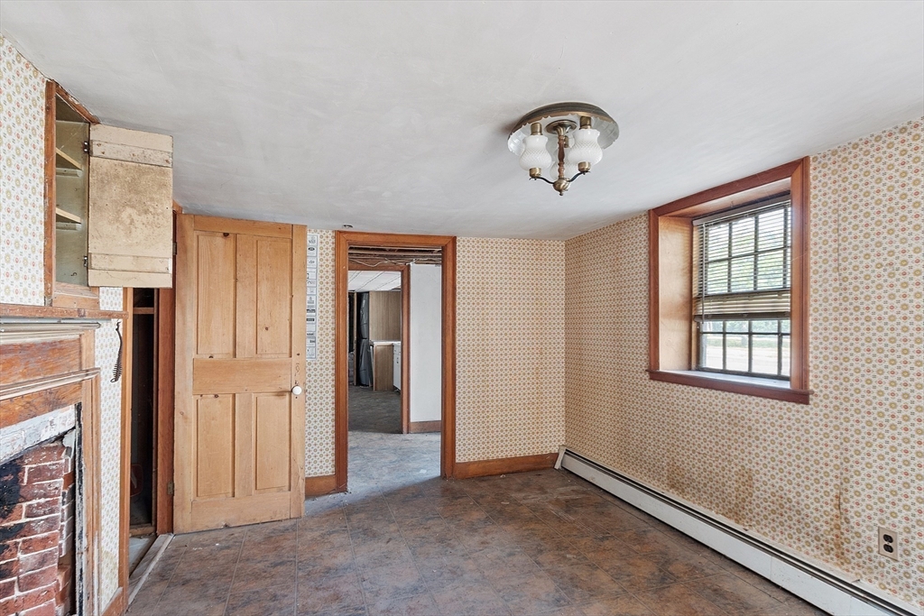 4 Townsend St Property Photo 8
