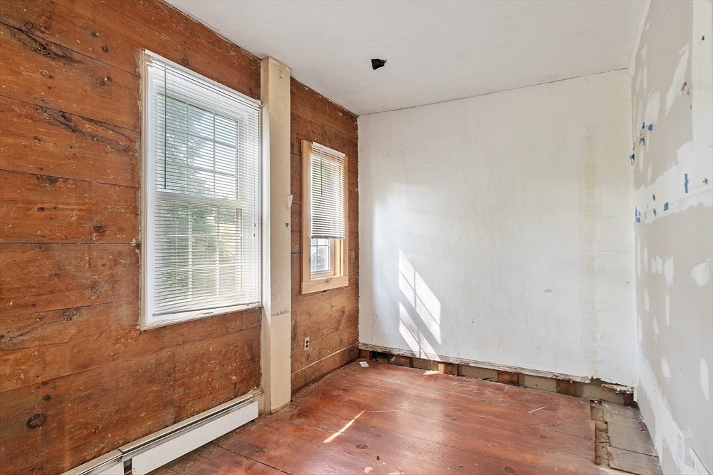 4 Townsend St Property Photo 15