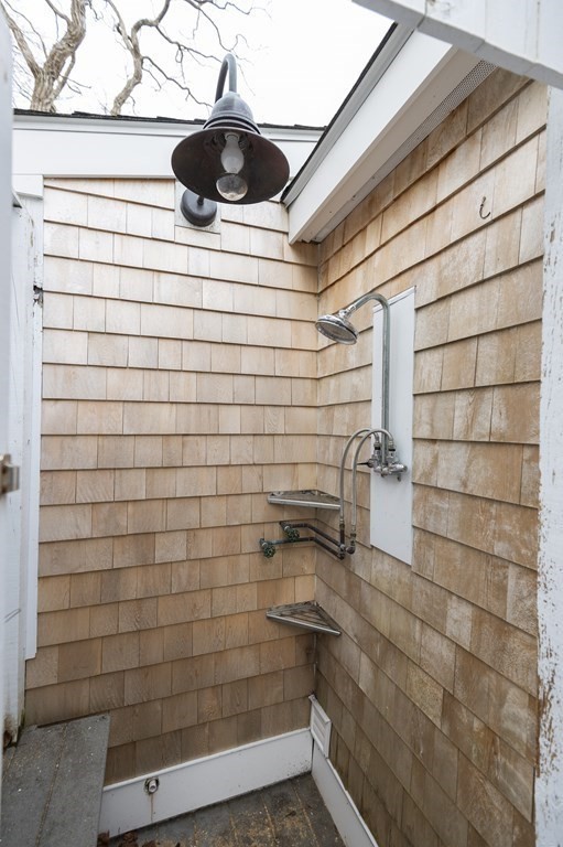 224 N Falmouth Hwy # 2 Property Photo 6