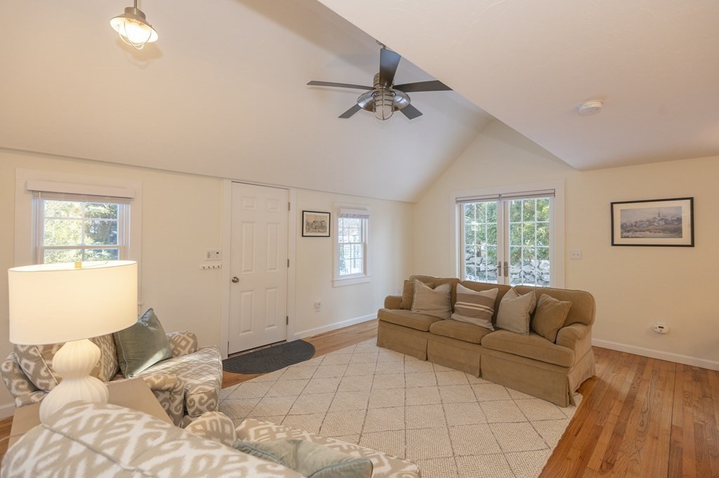 224 N Falmouth Hwy # 2 Property Photo 10