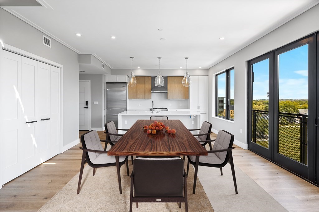 70 Leo Birmingham Parkway # 610 Property Photo 3